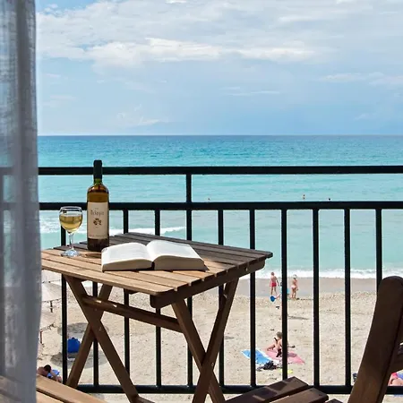 Apartment Pelagia Sea Side
